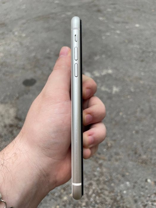 iPhone 11 64gb Білий
