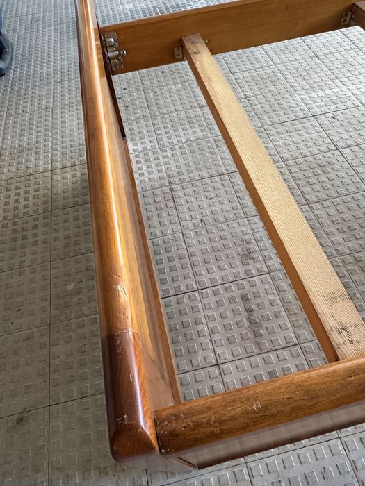 Cama de solteiro em pinho 90x200