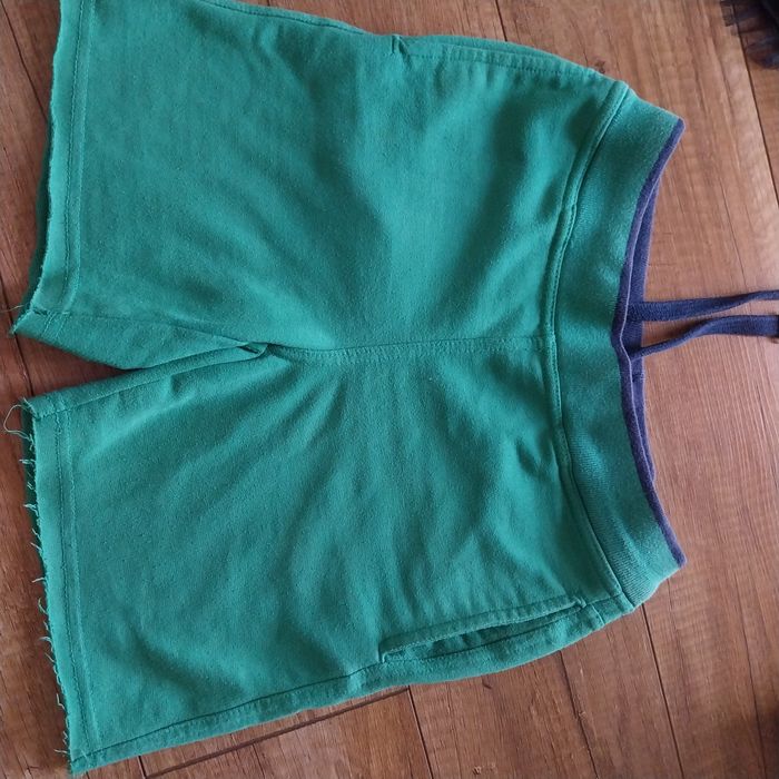 Spodenki szorty r. 134 5.10.15