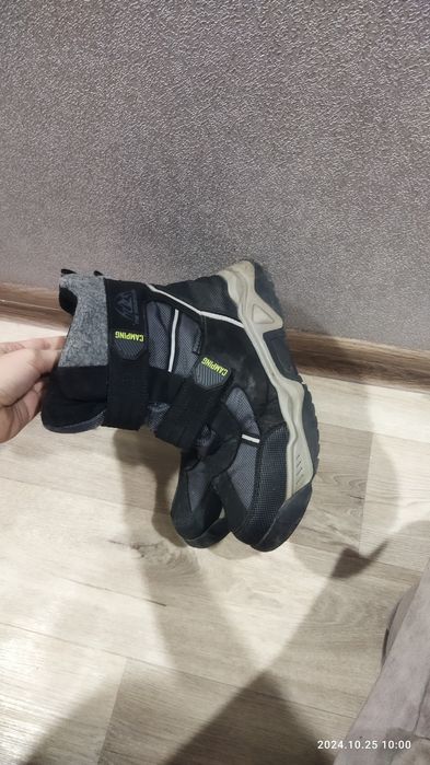 Продам ботинки подросток