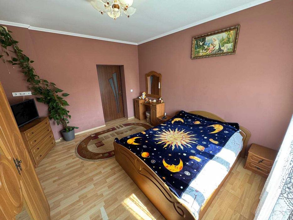 Продається будинок с. Гостинцеве