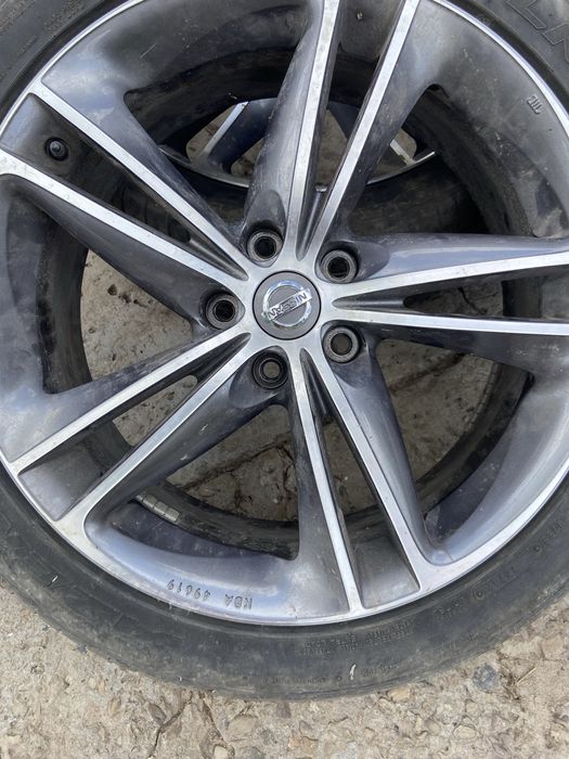 Продам диски з шинами