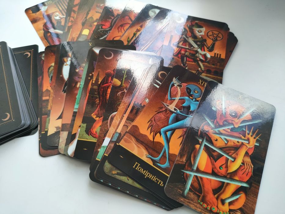 Deviant Moon таро Безумной луны Шаленого місяця