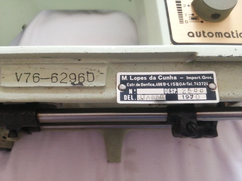 Máquina de Costura Vintage Super Vigor