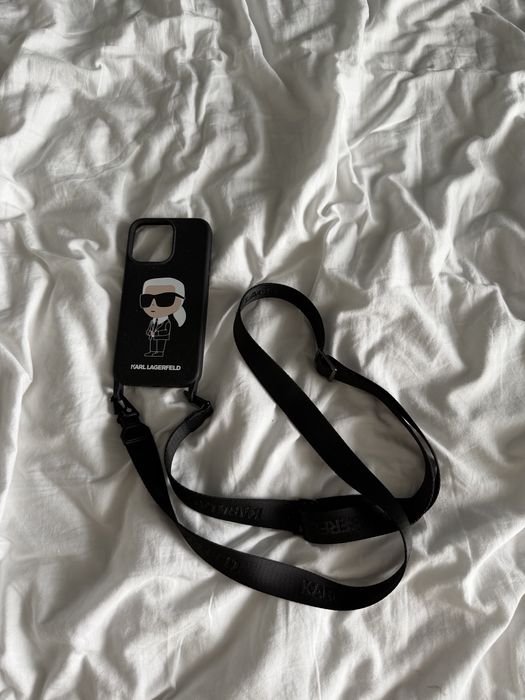 Чохол karl lagerfeld 15 про макс