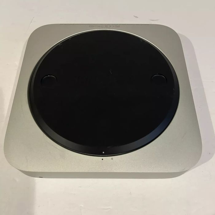 Mac mini 2010 seminovo