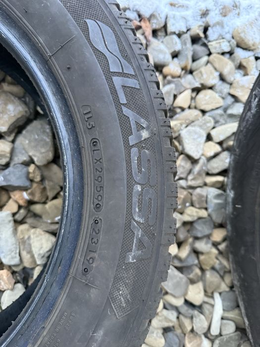 Резина Шини 185/65 R15 Lassa snoways 4