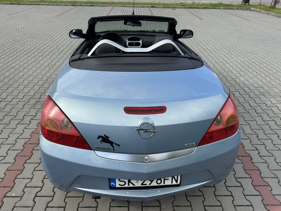 Tigra Twin Top Super Roadster Bez Korozji Opłaty Na Rok   Xenon  Bose Klima Oszczedny 4 l/On