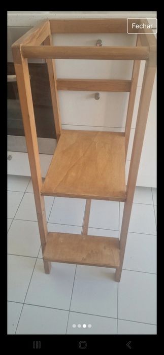 Torre de aprendizagem em madeira