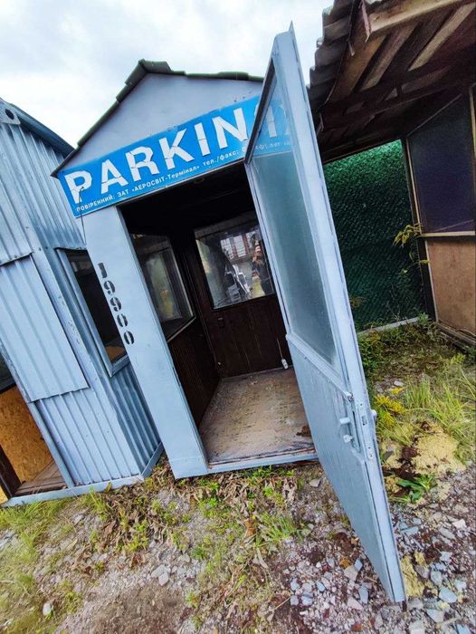 Блок-пост охранника: контейнер модуль бытовка с отделкой для персонала