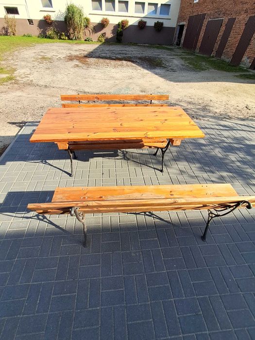 Zestaw ogrodowy drewniano-stelazowy