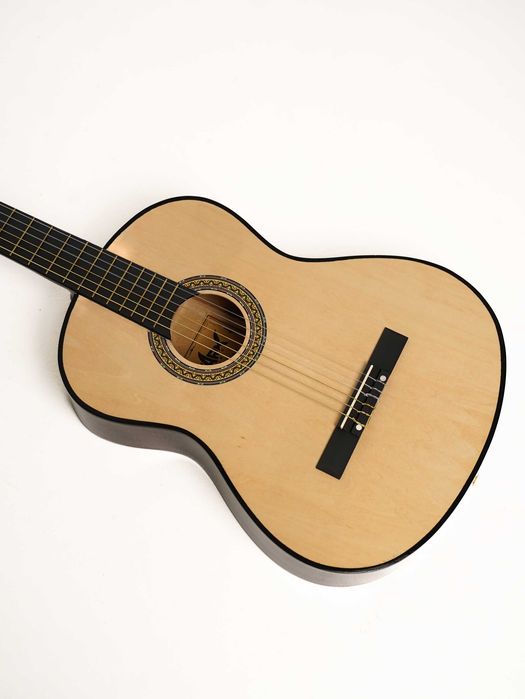 Нова класична гітара Shark Music GT039-N