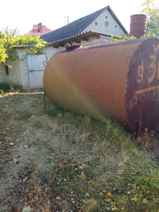 Цестерна емкость под воду или  ГСМ