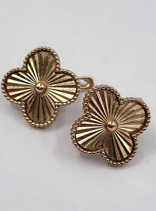 Золоті сережки 585