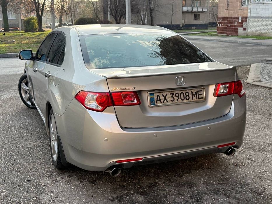 Продам Honda Accord 2008г 47 тыс км автомат