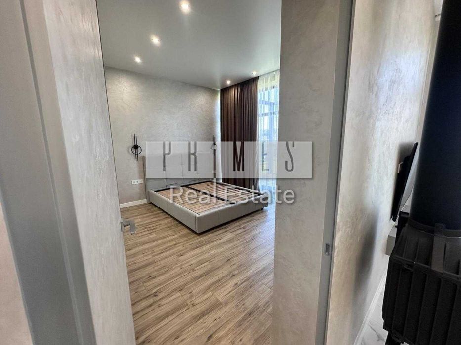 Продаж будинок з ремонтом у закритому котеджному містечку, Підгірці