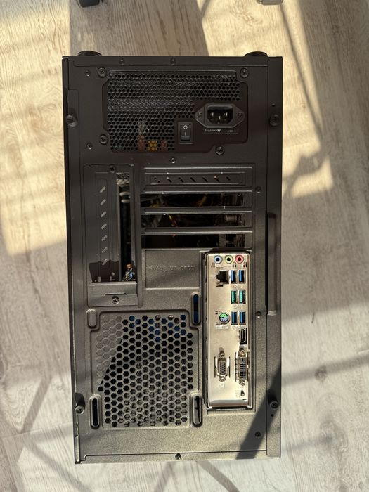 Потужний ПК на Ryzen 5 5600G / 32GB RAM / SSD 500GB + Мишка й Клава