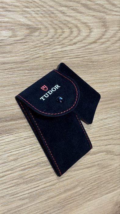 Tudor carteira nova
