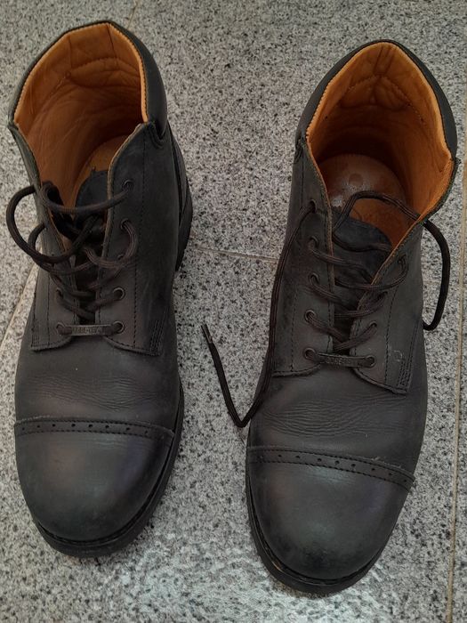 Botas artesanais de boa qualidade