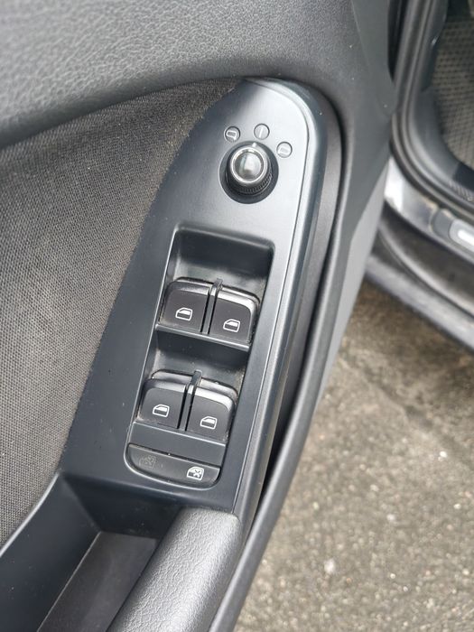 Audi A4 B8 2010, 2.0