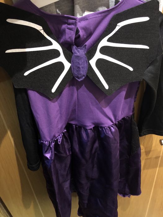 Vestido de Halloween (asas de morcego removível)