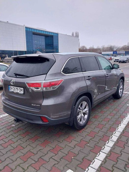 Toyota Highlander 2015 VIN 5TDJKRFH7FS132825 фото оголошення 5 з 13