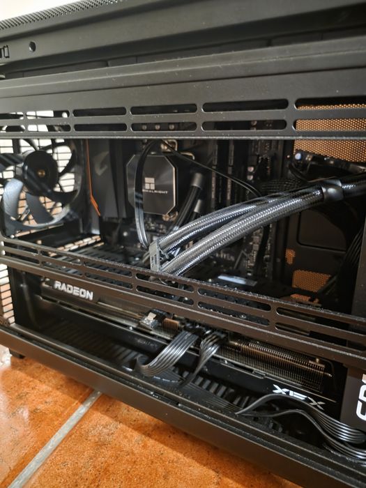 Pc Fixo ryzen 5700x3d radeon RX 7800XT