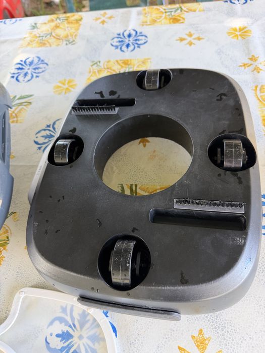 Robot de piscina pouco usado