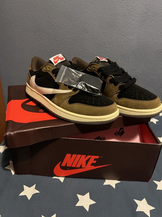 Sapatilhas Jordan x Travis Scott Air Jordan 1 Low