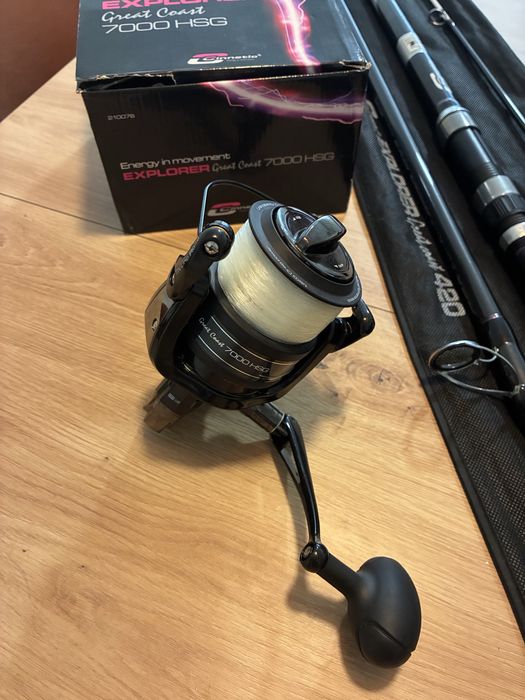 Cana Surfcasting Cinnetic Explorer Great Coast 420 + Carreto 7000 HSG