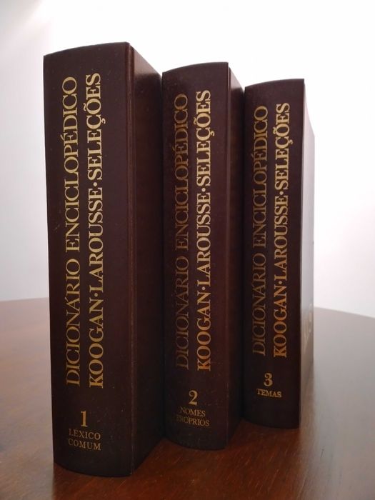 Dicionário Enciclopédico Koogan Larousse, três volumes