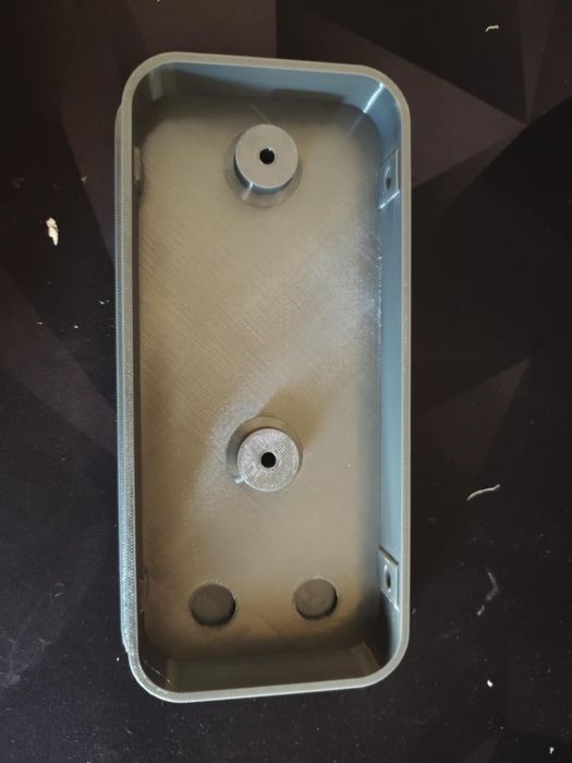 Renault oslona lampy bocznej