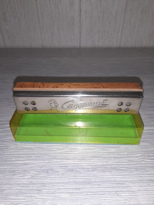 Губная гармонь Спутник ссср