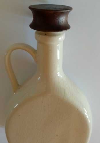 Garrafa lembrança das Grutas de Santo António