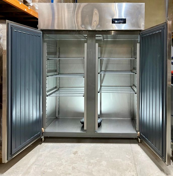 Lodówki,  Stoły, Piece