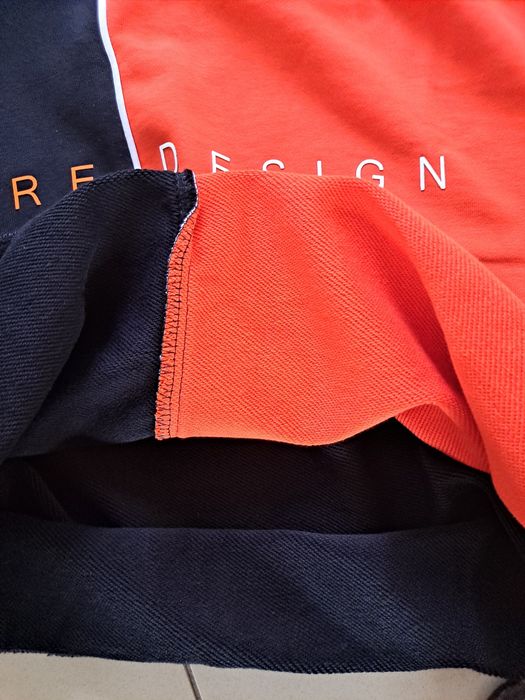 Sprzedam nietuzinkowy komplet dresowy