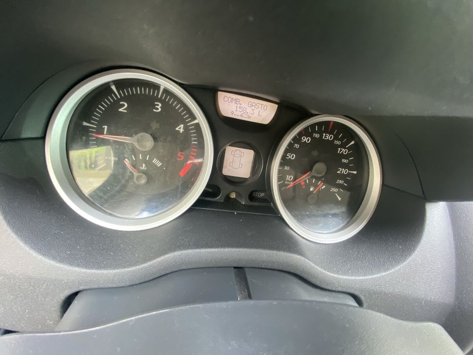 Carro, Megane, 2007/ Motor 1.5 dCi Diesel económico