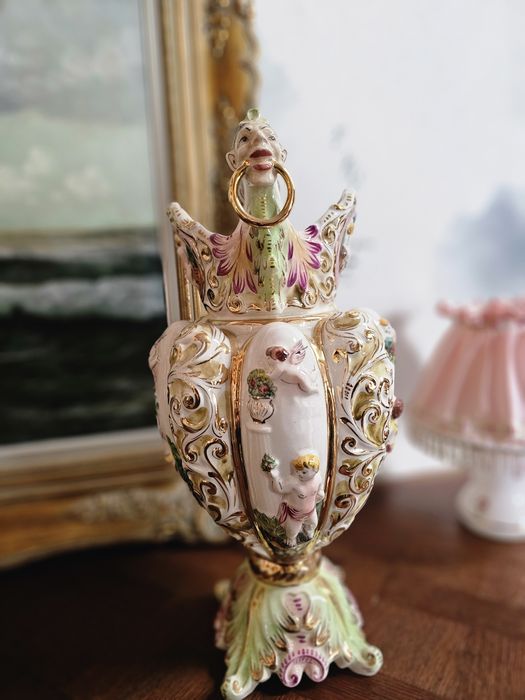Duży wazon Capodimonte Cyganka #1565 Stylowy Węgrów