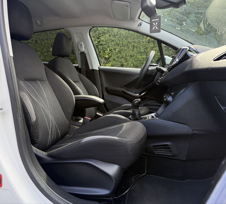 Peugeot 208 1.6 e-HDi • 224.000Km