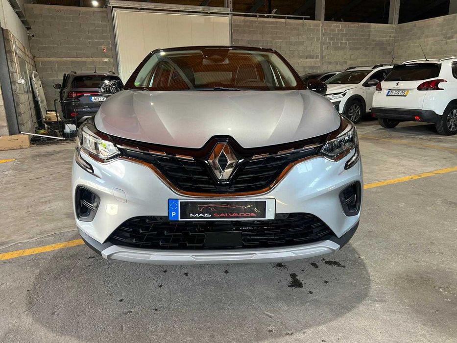 Renault Captur 1.0 TCe Techno Bi-Fuel