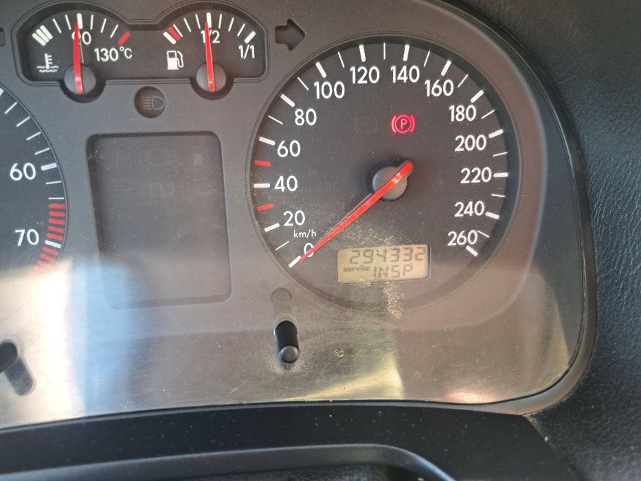 Wolkswagen golf 4 1.6 бензин