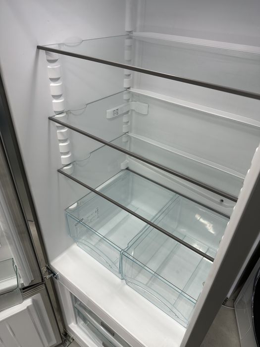 160см!Холодильник Miele KD26022