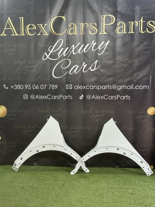 В наявності бампер передній задній  на Hyundai ioniq 5