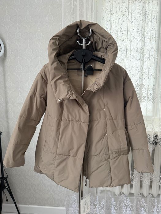 РОЗПРОДАЖ! Нова куртка весна-осінь М