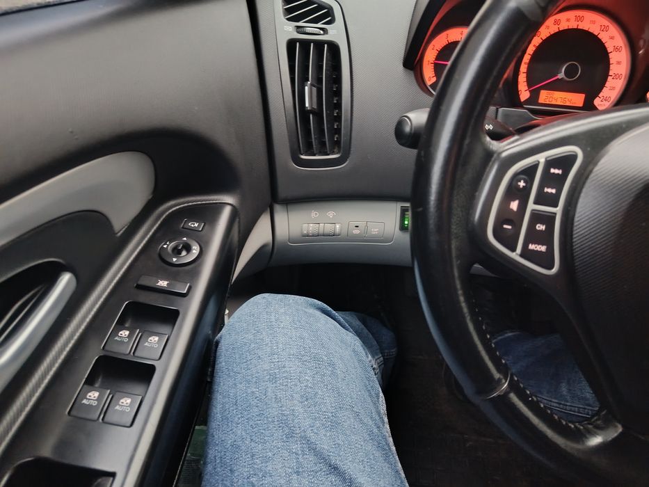 Продам Kia ceed 2.0