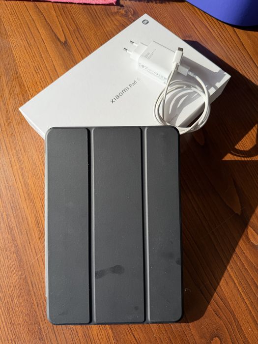 Xiaomi Pad 6 128GB Impecável c/ Caixa, Capa e Carregador Original