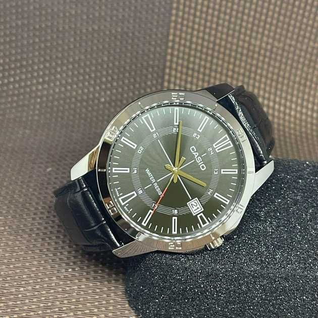 Чоловічий годинник Casio MTP-V004L-1C