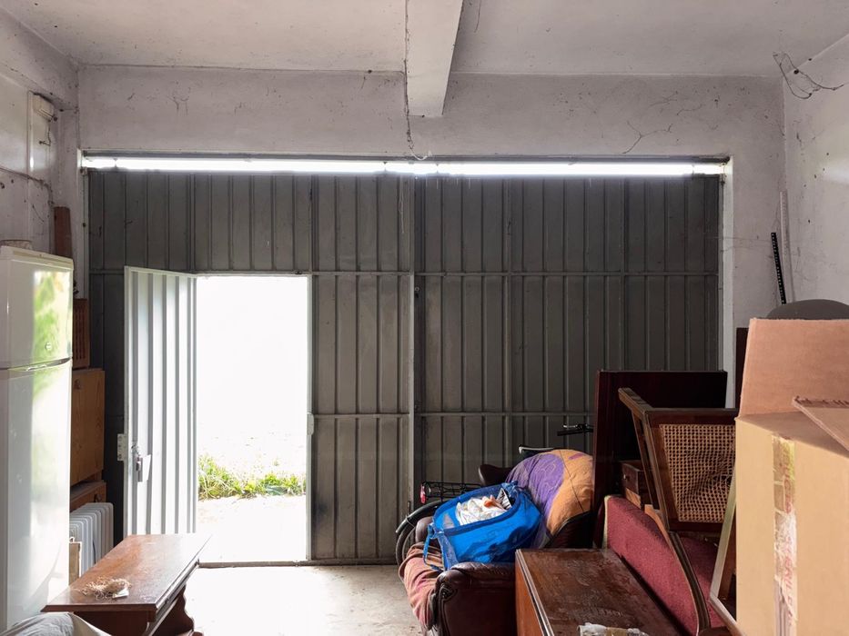 Garagem / Armazém