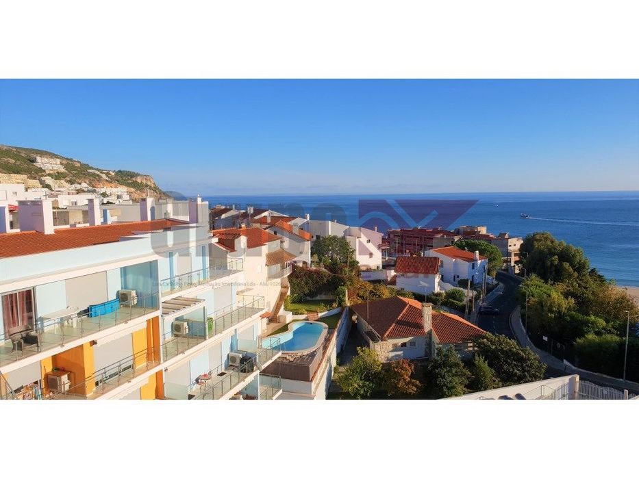 Apartamento T3 com Piscina e Jacuzzi em Sesimbra