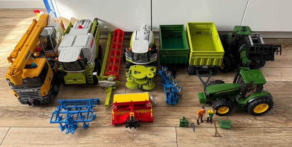 Bruder. Zestaw zabawek rolniczych dla chłopca